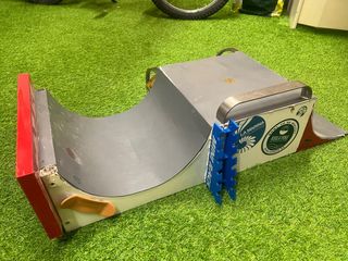 Rampa Finger Skate Halfpipe