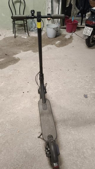 Patinete Eléctrico Xiaomi Mi Essential