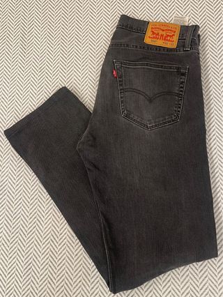Vaqueros Levi's 504 Gris Oscuro Talla 32