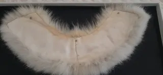 Collo pelliccia ecologica beige/bianco