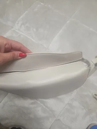 Bolso Zara Beige con Detalles Multicolor