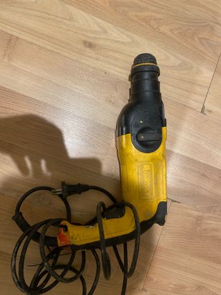 Taladro Percutor Dewalt