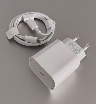 Caricabatterie compatibile iPhone 20W con cavo di ricarica rapida