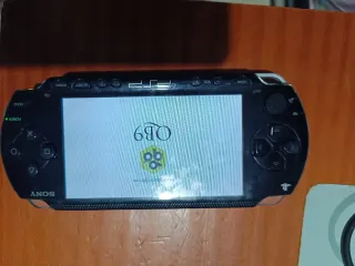 PSP Sony con caricatore