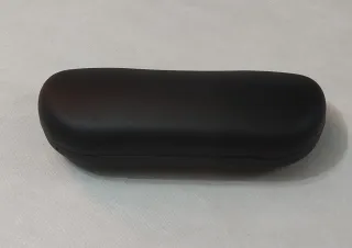 FUNDA GAFAS CARRERA PLÁSTICO NEGRO