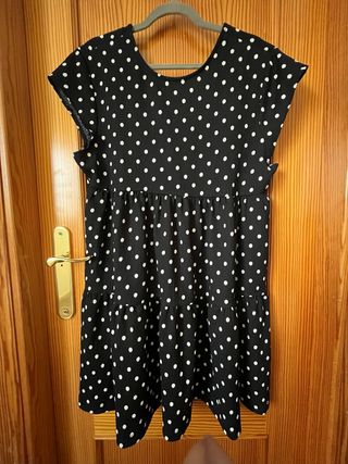Vestido Bershka lunares talla L