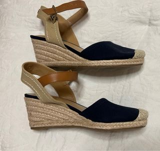 Zapatos Tommy Hilfiger Beige y Azul Mujer