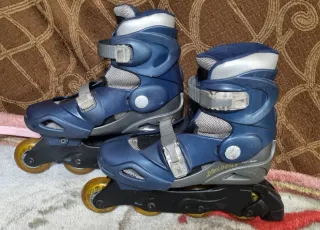 Patines en línea azules talla 39-40
