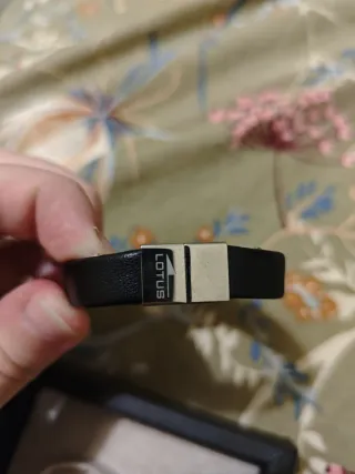 Pulsera Lotus Negra y Plateada - Nueva