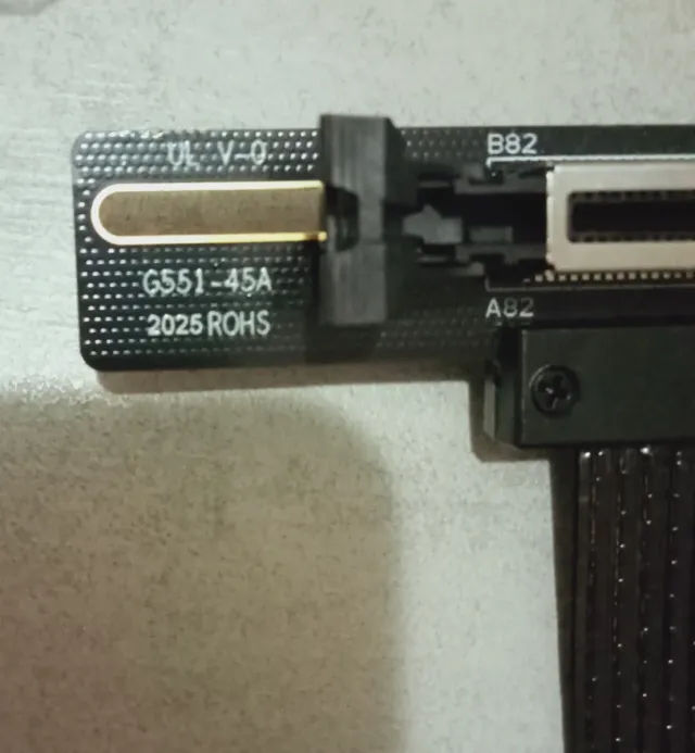 Cabo Elevador PCIe 4.0 200mm Preto