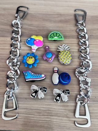 11 Charms para Crocs: Frutas, Zapatos, Globos