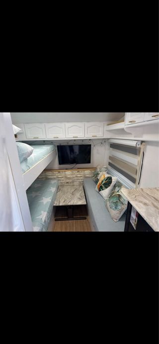 Caravana Knaus Azur 410