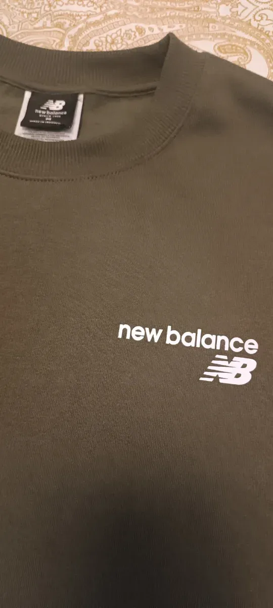 Sudadera New Balance Talla M Verde Oliva