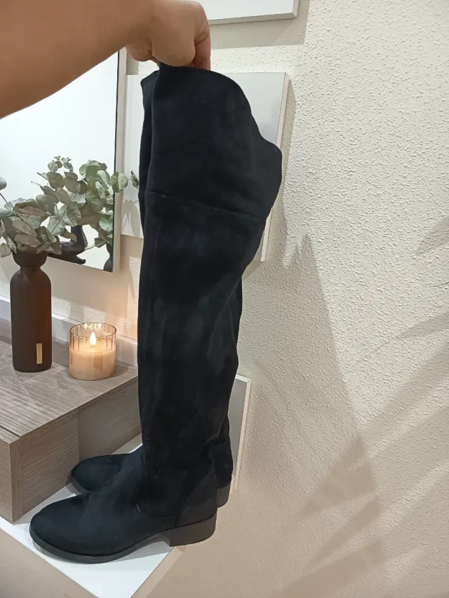 Botas mosqueteras negras talla 36