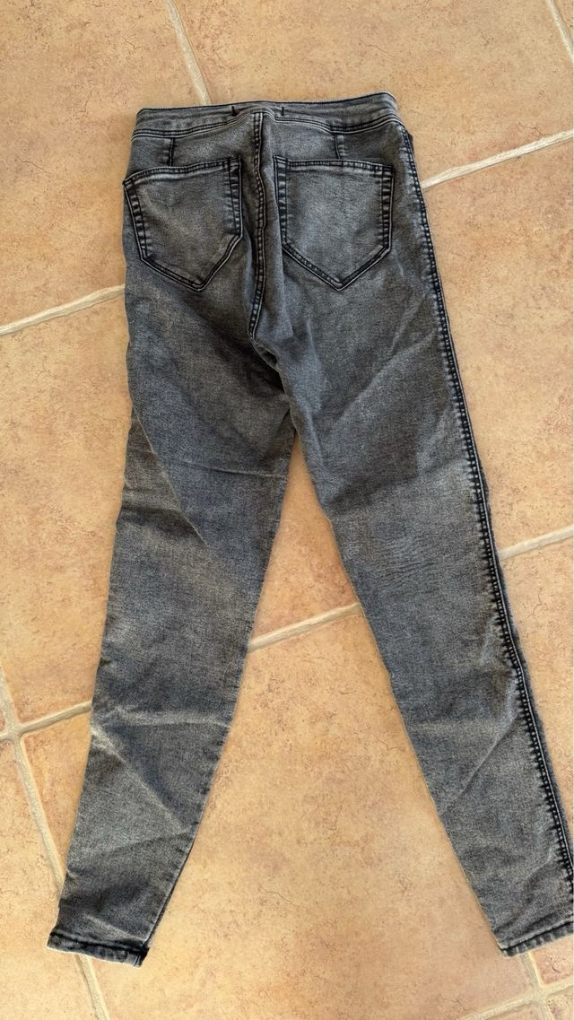 Pantalones pitillos vaqueros grises - XS