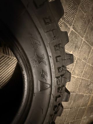 4 Neumáticos 4x4 NX Trac 255/70R15