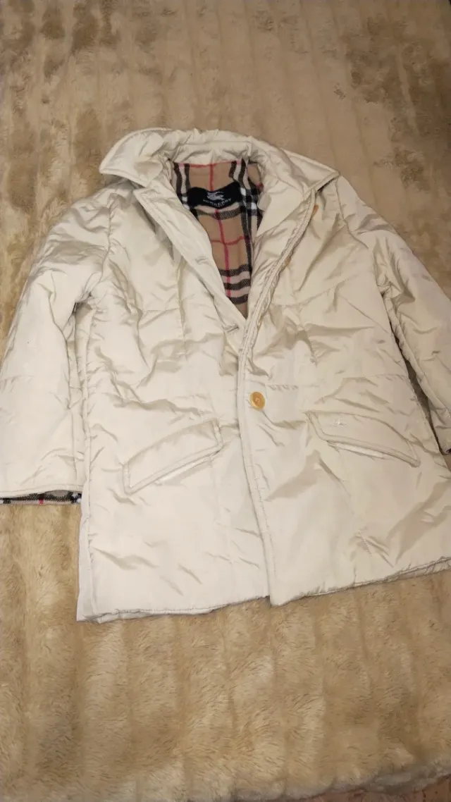 Chaqueta niña beige Talla 6 de burberry
