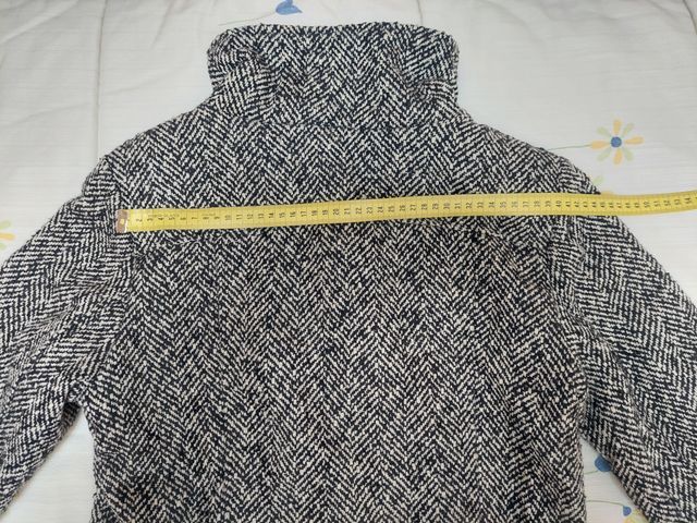 Abrigo estilo trench mujer