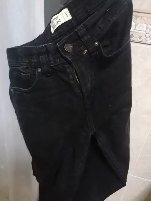 Pull&Bear Pantalones Regular Fit Negros T.36
