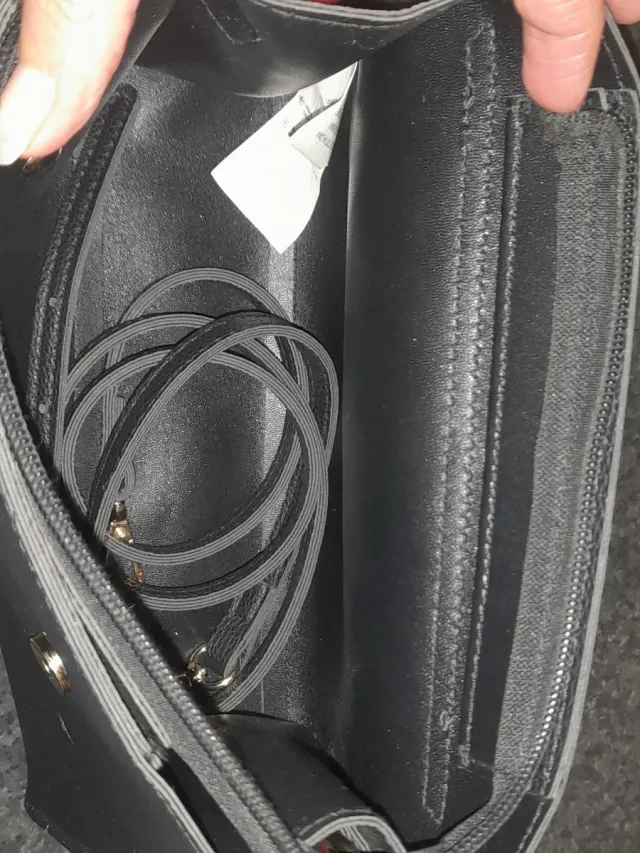 Borsetta Naj-Oleari con portafoglio