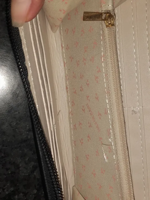 Borsetta Naj-Oleari con portafoglio