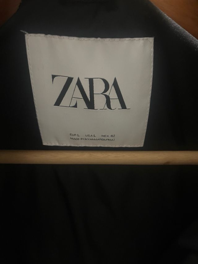 Parka Zara Negra