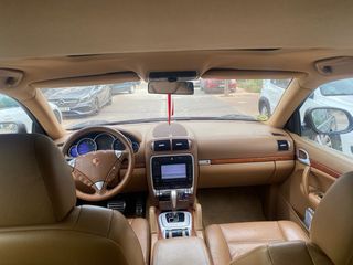 Porsche Cayenne 2005