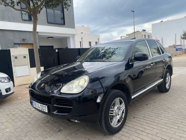 Porsche Cayenne 2005