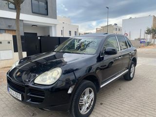 Porsche Cayenne 2005