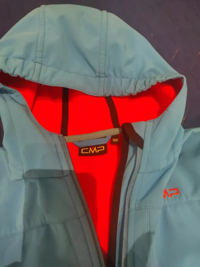 Giacca CMP azzurra con cappuccio