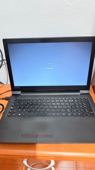 Portátil Lenovo Negro