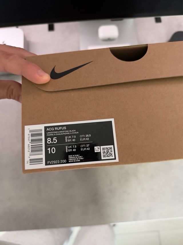 Nike ACG Mules Beige/Negro