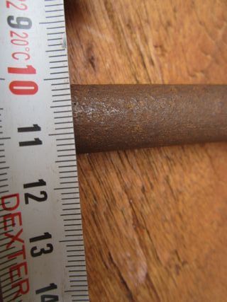 Cerrojo antiguo forja acabado bellota.