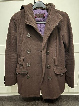 Parka de paño marrón con capucha