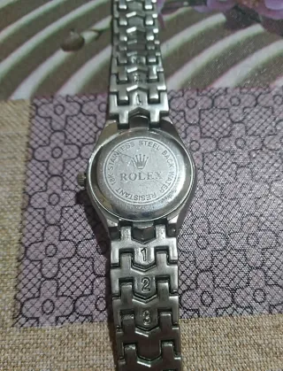 RELOJ DE MUJER DE ACERO