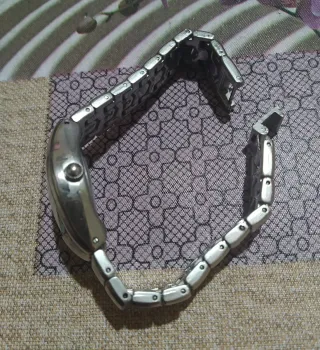 RELOJ DE MUJER DE ACERO