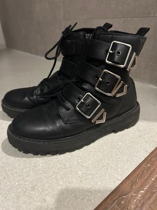 Botines Zara Polipiel Negro Talla 36