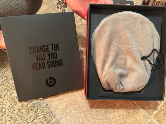 Auricolari Beats EP Rossi