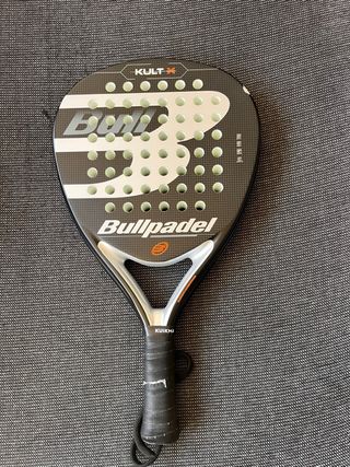 Pala Bullpadel KULT X - Como Nueva