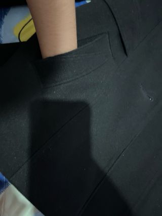 Chaqueta negra con botones