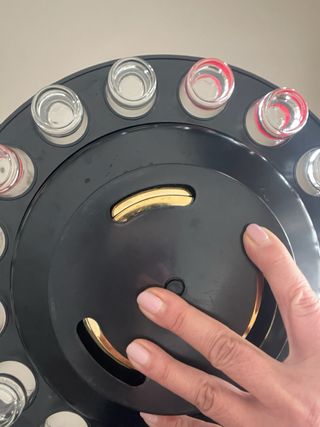 Gioco Roulette da bere con bicchierini