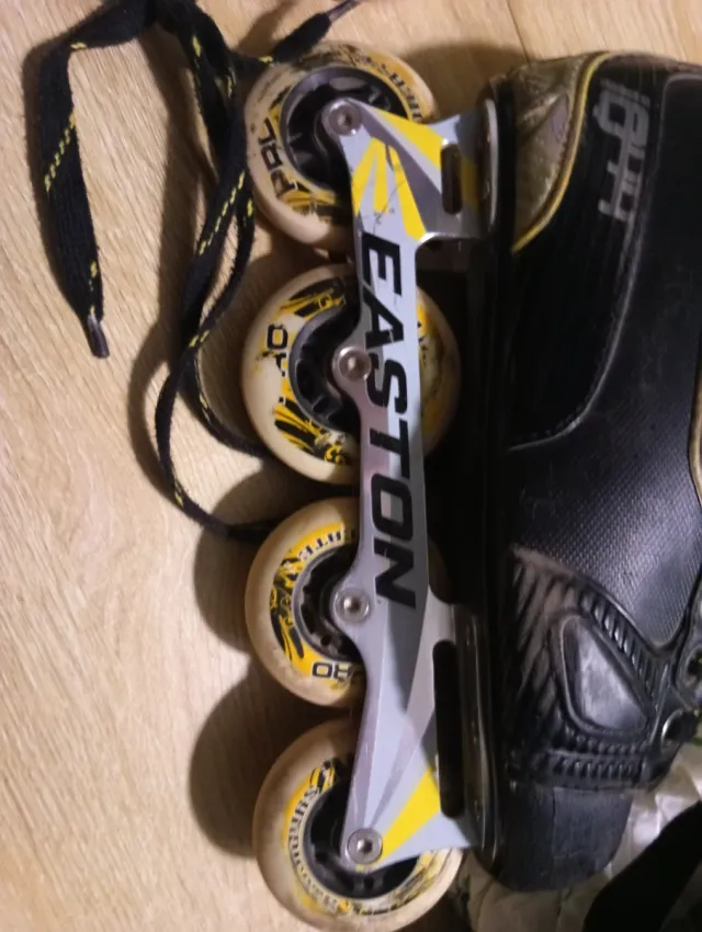 Patines Hockey Easton Negro/Dorado