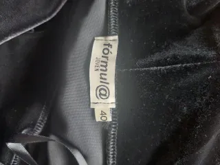 Camiseta terciopelo negra