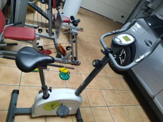 Bicicleta Estática Cups