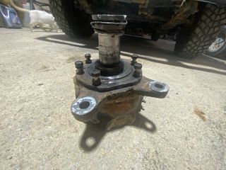 Nissan Patrol SD33 - Mangueta