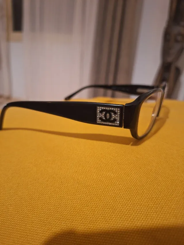 Montura Gafas Chanel Negra y Plateada . Original