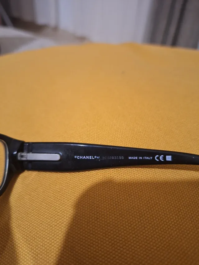 Montura Gafas Chanel Negra y Plateada . Original