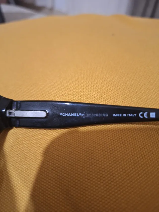 Montura Gafas Chanel Negra y Plateada . Original