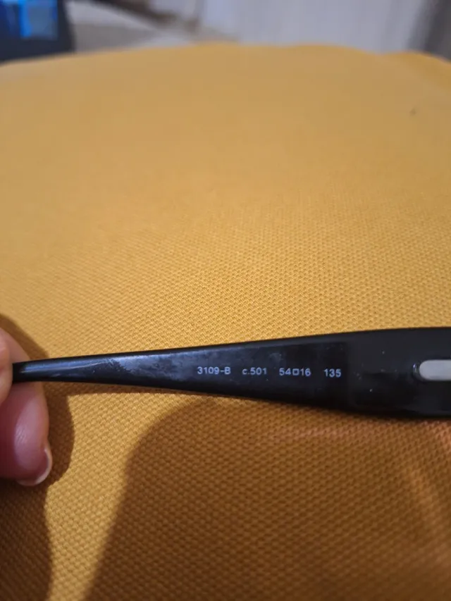 Montura Gafas Chanel Negra y Plateada . Original