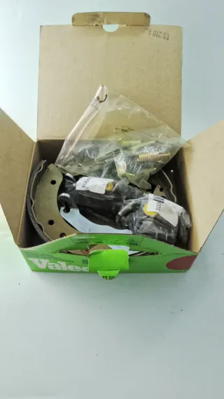 Kit Zapatas Freno Ford Escort/Orion